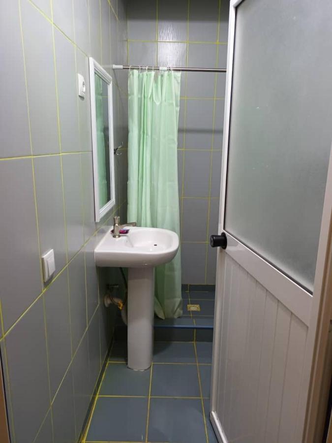 Hotel Badinca Alojamento Low Cost In Bissau Avenida Francisco Mendes المظهر الخارجي الصورة